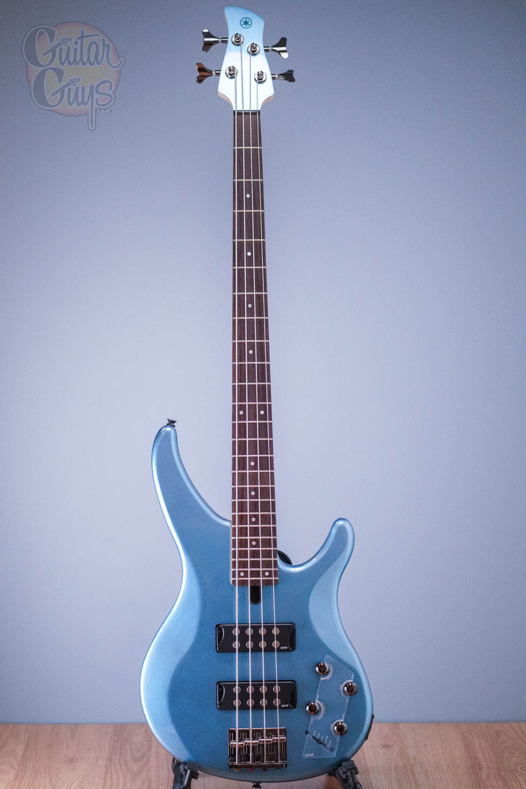 Yamaha TRBX304 (Factory Blue)