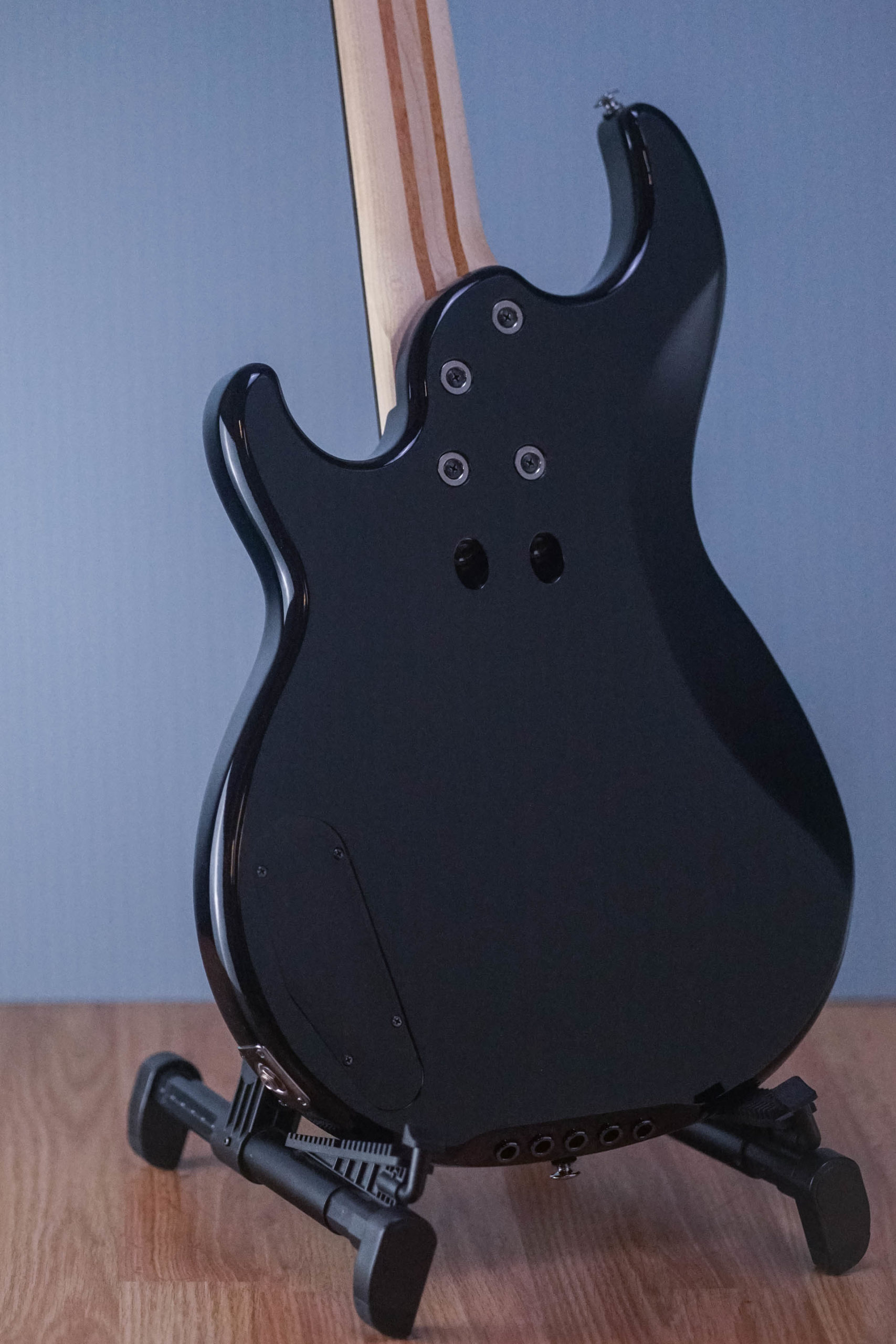 Yamaha BB435 5-String Black